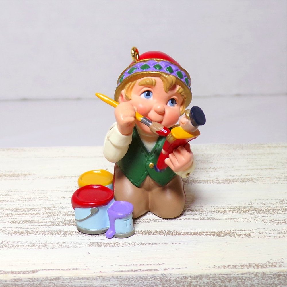 1999 Hallmark Ornament Arctic Artist Membership Elf Paint Nutcracker Haddix
